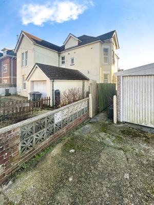 Photo 6- click for photo gallery